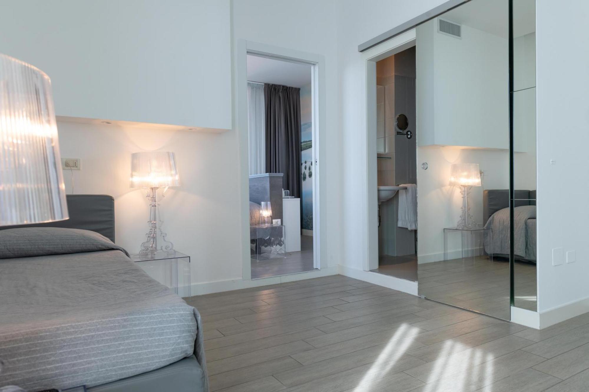 Perla Verde Hotel Milano Marittima Esterno foto