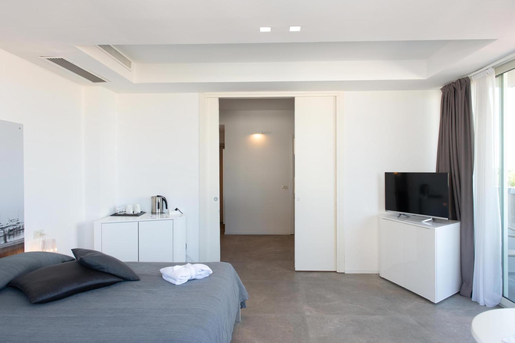 Perla Verde Hotel Milano Marittima Esterno foto