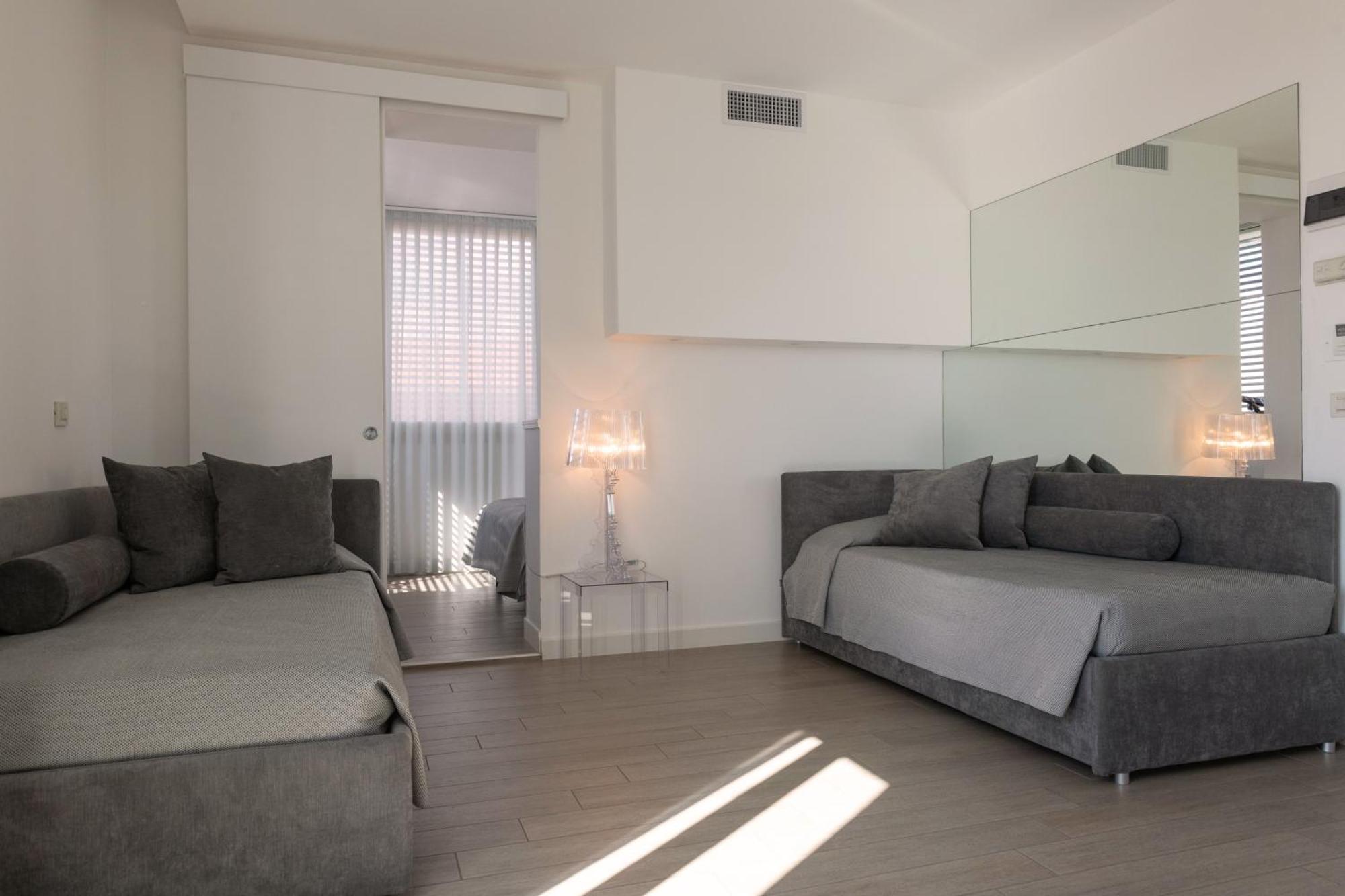 Perla Verde Hotel Milano Marittima Esterno foto