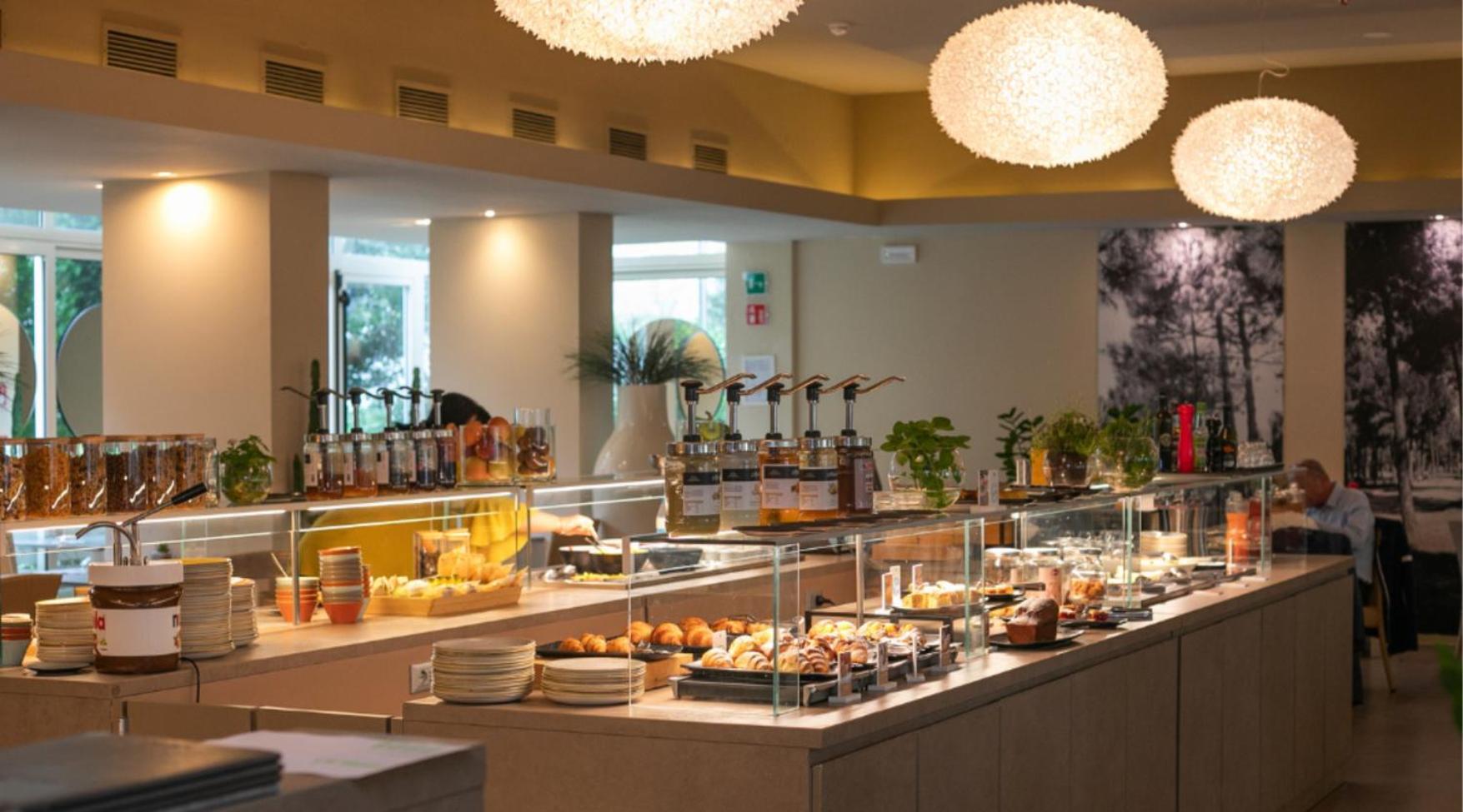 Perla Verde Hotel Milano Marittima Esterno foto